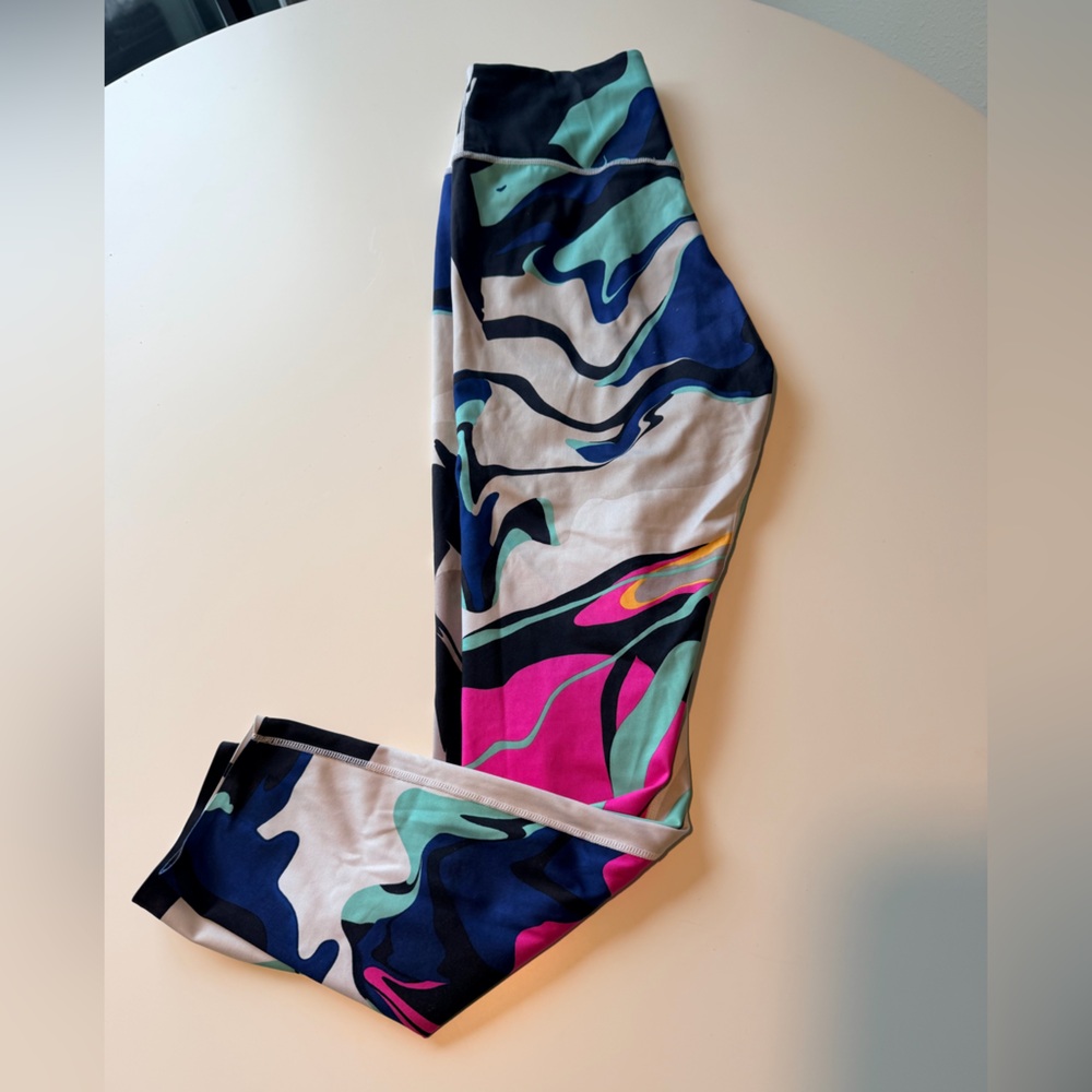 Nike All in One High Waisted Dri-FIT Splatter Print Leggings